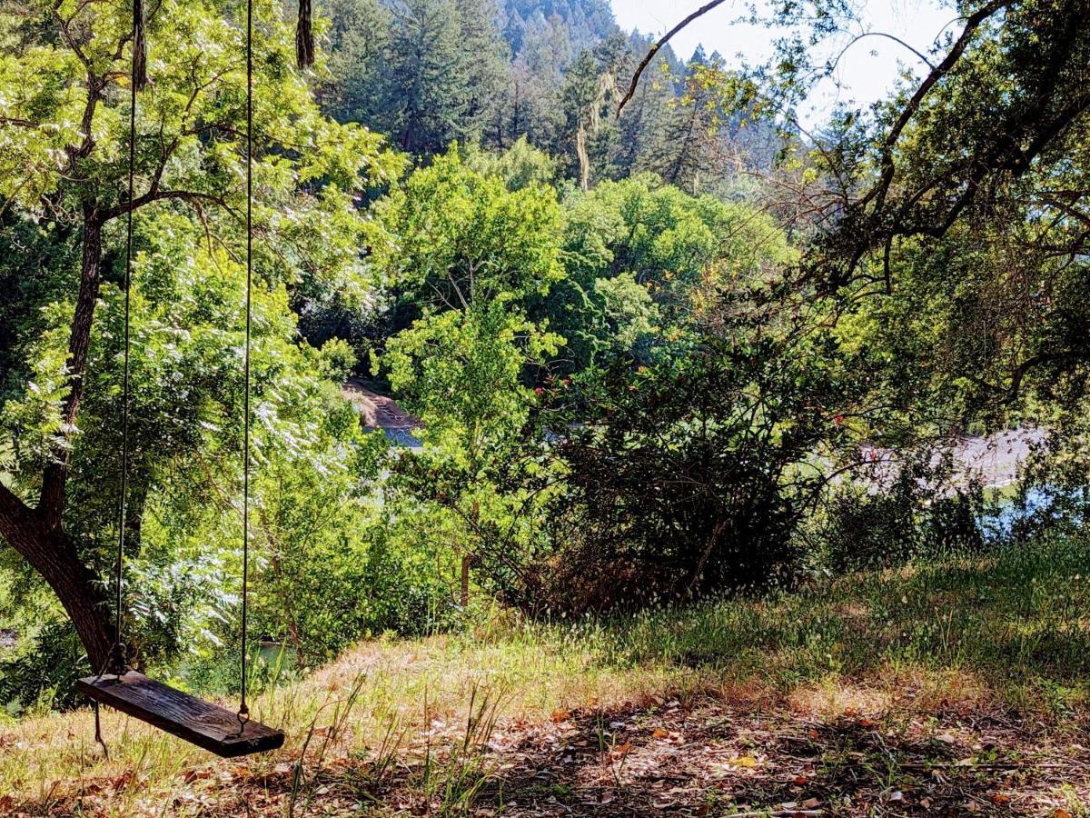 Rivers Breeze Relaxing Riverside Cabin With Private Suite Kayaks Healdsburg Esterno foto